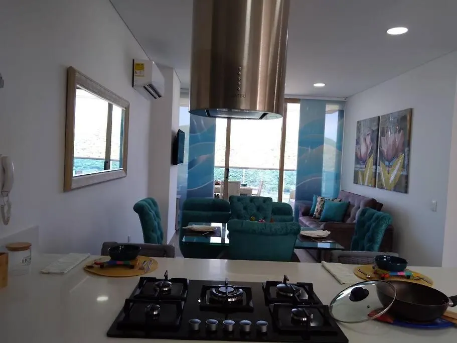 Apartamento Exclusivo club de playa con acceso directo a la playa de pozos colorados, cuenta con piscinas olímpicas, para niños, restaurante, jacuzzi, sauna, turco, salón de juegos, simulador de golf, spa, transporte interno, bar, etc. Santa Marta  Colombia