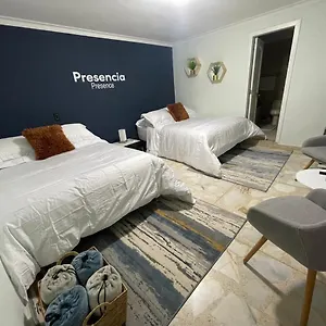 https://habitacin-privada-laureles-suit-jacuzzi.colombiamedellinhotels.com