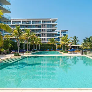 https://loft-salida-directa-al-mar-piscinas-jacuzzi.cartagena-hotels.org